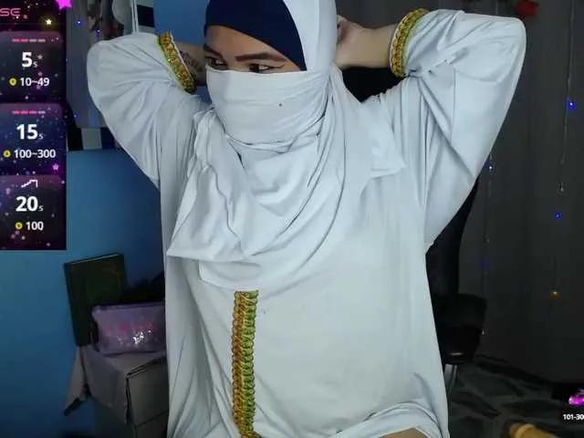 Offline FalakYasin on BongaCams