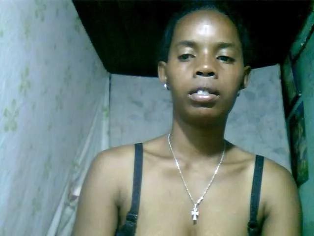 Offline Fanihsexy on BongaCams