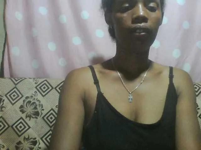 Offline Fanihsexy on BongaCams