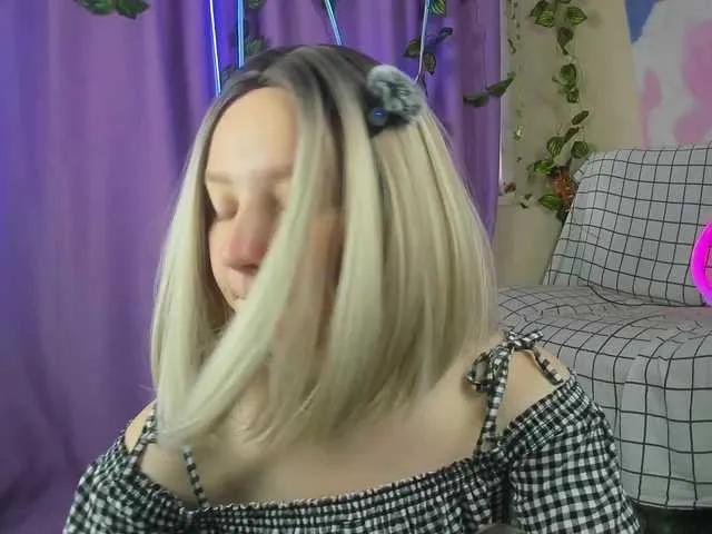 Offline FlexxyLexy on BongaCams