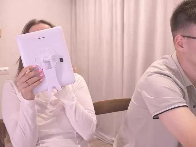 Offline FluffyHat on BongaCams