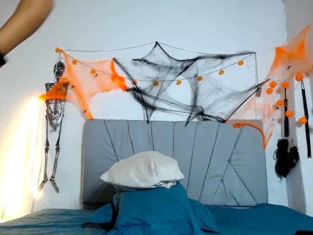 Offline Franci-hot4 on BongaCams