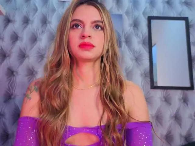 Offline Gabytaylor on BongaCams