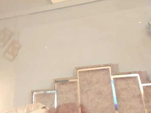 Offline GabyyJones on BongaCams