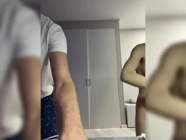 Offline Gummy-Bears on BongaCams