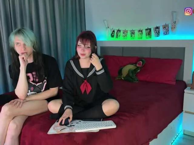 Offline h3ntai-baby on BongaCams