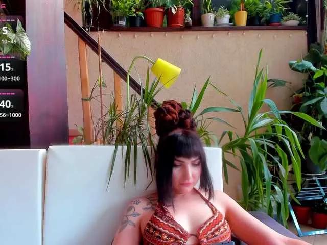 Offline ingridblondy94 on BongaCams