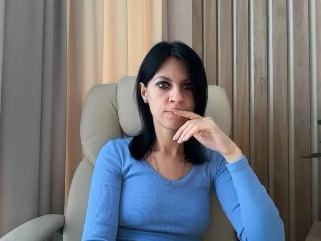 BongaCams InjaAtHome is Freechat InjaAtHome — I like seeing you are going crazy watching me teasing. I love exploring my sexual limits and I am intrigued by a lot of desires on the subject of online sex