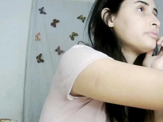 Offline Jhoselin26 on BongaCams