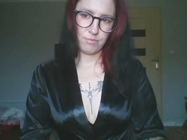 Offline JudyAmazing on BongaCams