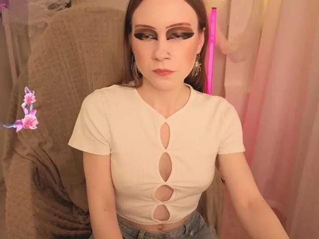 Offline KarenSmitht on BongaCams