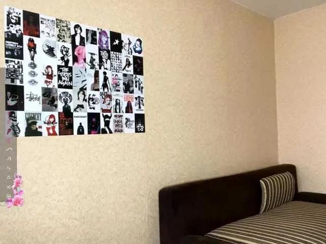 Offline KaronVondielingen on BongaCams