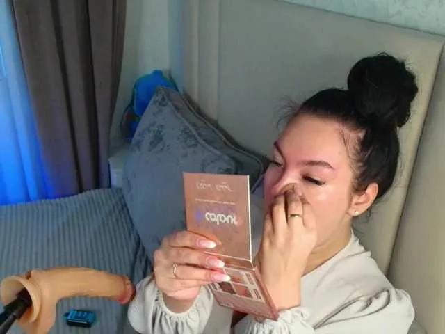 Offline katerine-Monroe on BongaCams