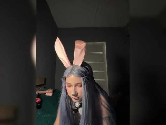 Offline Kiss-my on BongaCams