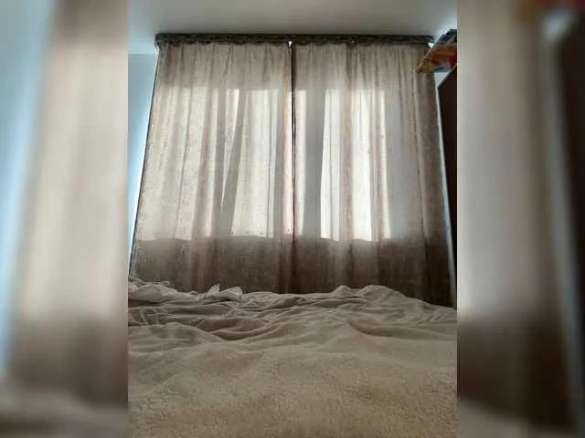 Offline KsuchaPisucha on BongaCams