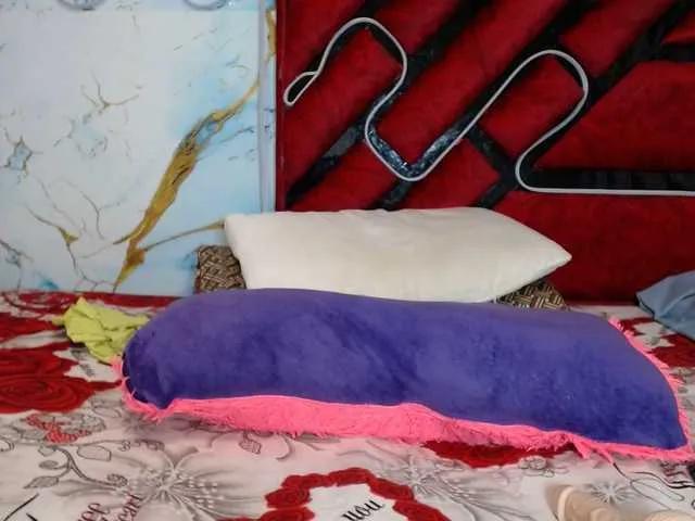 BongaCams Latin-caliente is Freechat Latin-caliente — que nos vean jugar el morbo de que nos vean corrernos a chorros