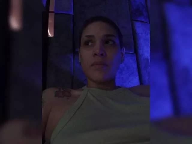 Offline LauraR on BongaCams