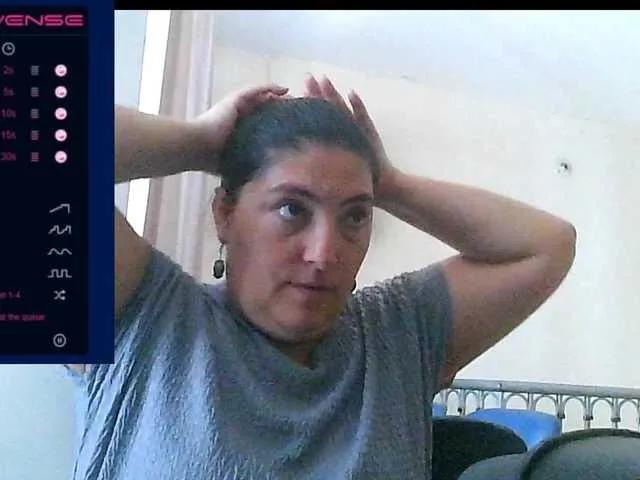 Offline linamaria98 on BongaCams