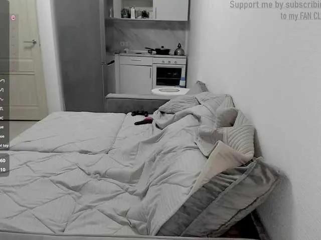 Offline lissazmark2 on BongaCams