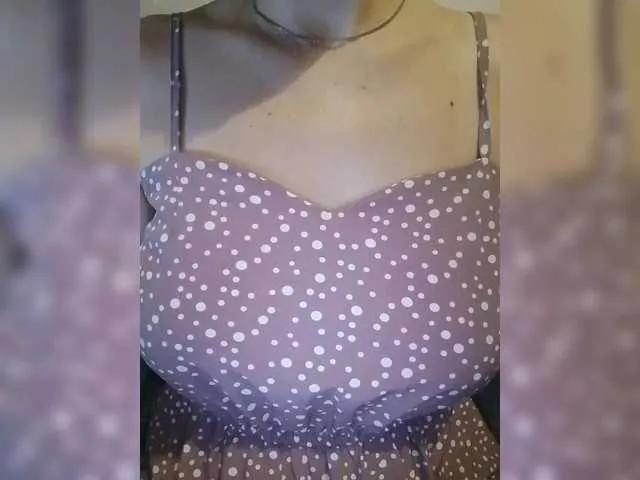 Offline Liza17Liza on BongaCams