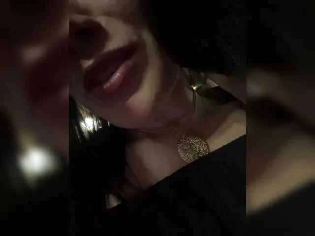 Freechat Love69me on BongaCams