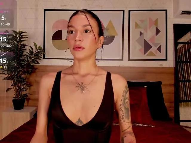 Freechat LunaRuso on BongaCams