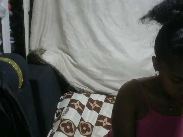 Offline Maha19x on BongaCams