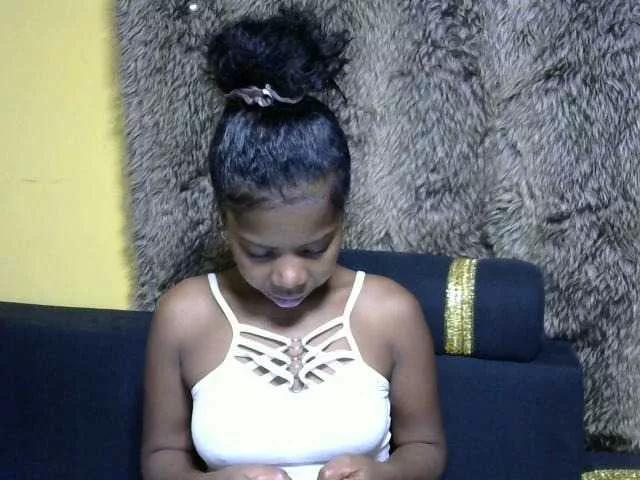 Offline Maha19x on BongaCams