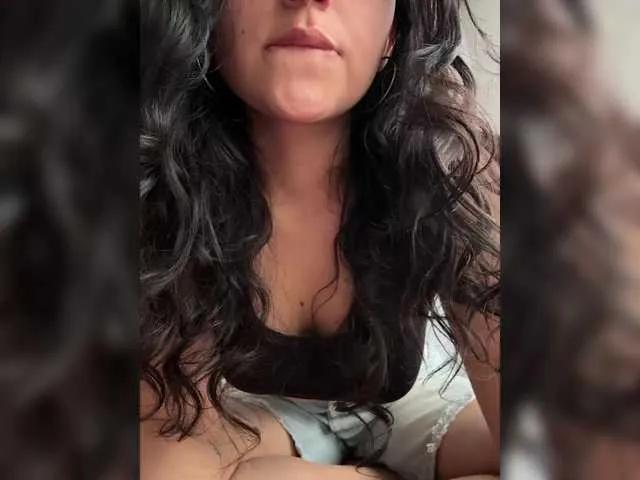 Offline Majo-melisa on BongaCams