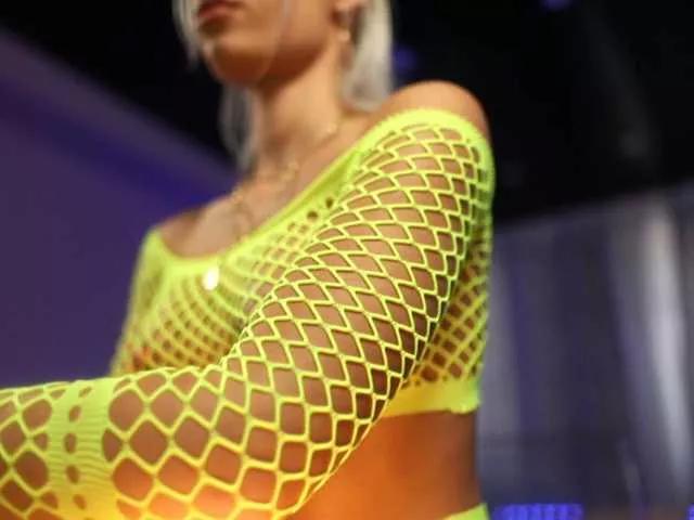 Offline mandypeas on BongaCams