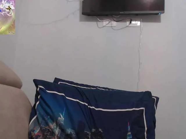 Offline martachatte19 on BongaCams