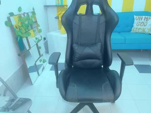 Offline Miagreys1 on BongaCams