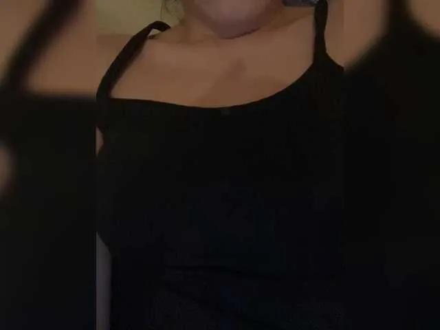 Offline MILKIWAYSEX23 on BongaCams