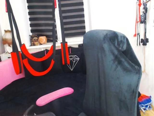 Freechat missGODDESS on BongaCams