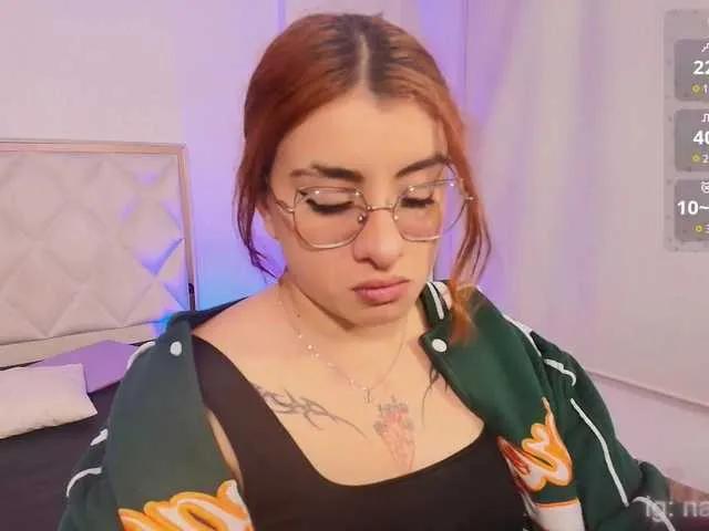 Offline Naomy-tay1 on BongaCams