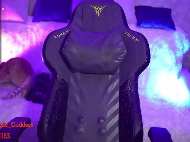 Offline Nellene on BongaCams