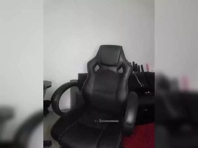 Offline Nin-asexe on BongaCams