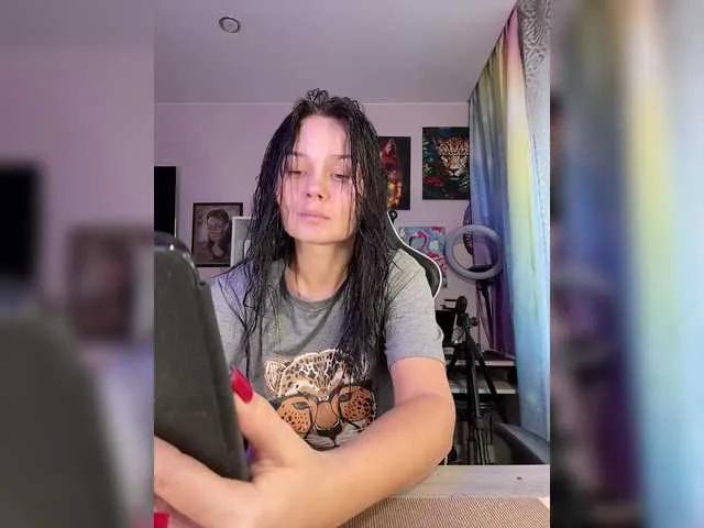 Offline Paratrax on BongaCams