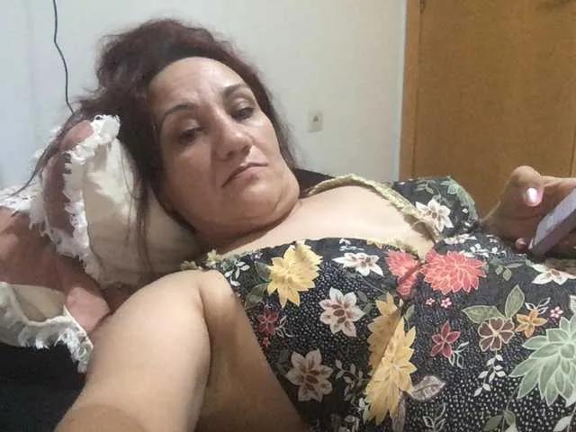 Freechat paula19801 on BongaCams