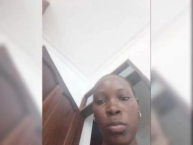 Offline petiteebony on BongaCams