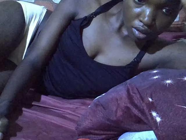 Freechat princess-scovia on BongaCams