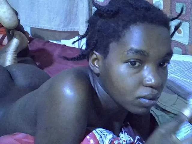 Freechat princess-scovia on BongaCams