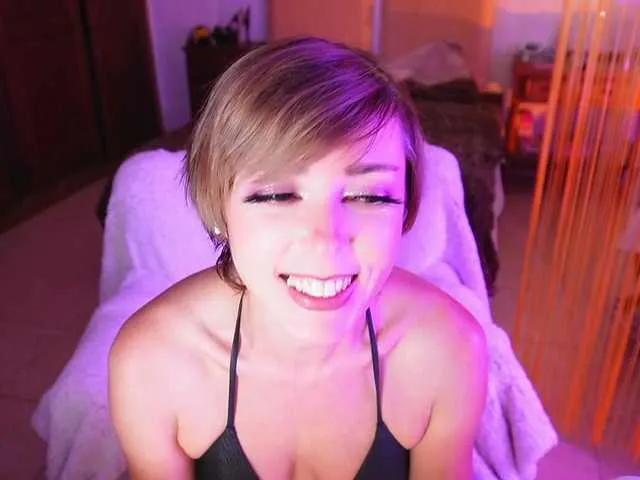 Freechat PrincessSonya on BongaCams