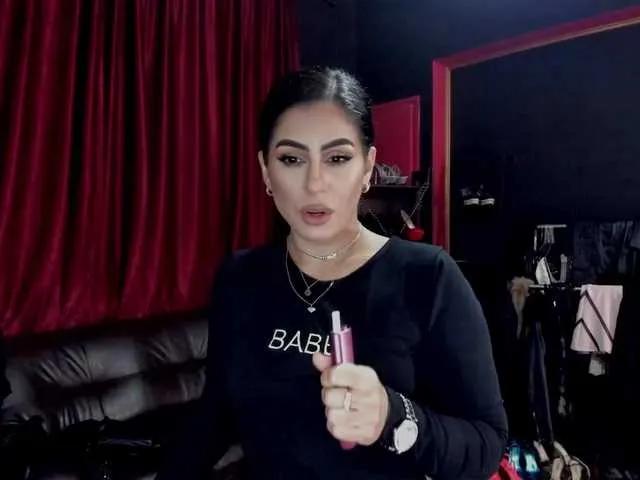 Freechat puffyllove on BongaCams