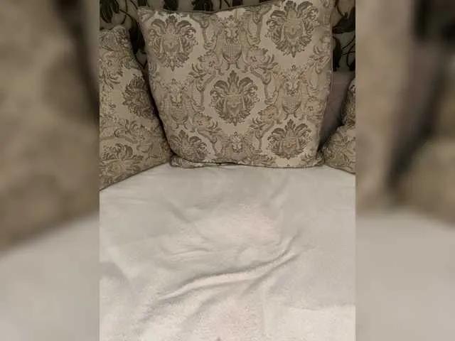 Offline Raduga-25 on BongaCams