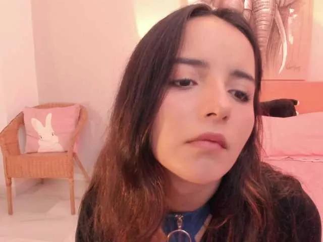 Freechat raychellblack on BongaCams