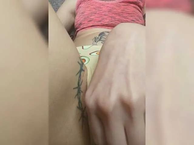 Offline RedFox9595 on BongaCams