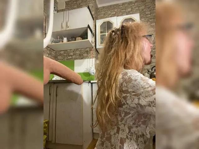 Freechat Ritia on BongaCams