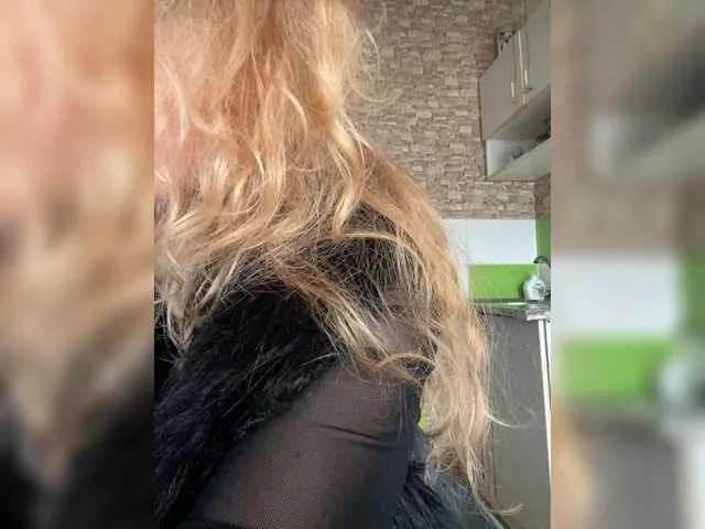 BongaCams Ritia is Freechat Ritia — Fountain of sperm.