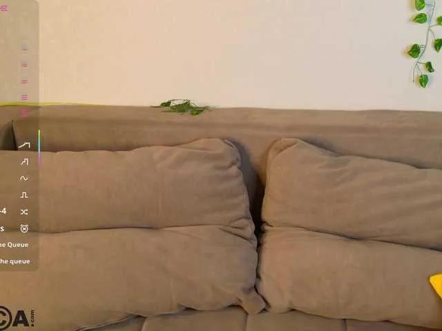 Offline Roxy-Sunny on BongaCams